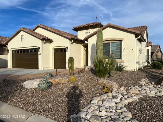 Property Slideshow image 2 of 4 | 60019 e heron dr, Oracle, AZ, 85623