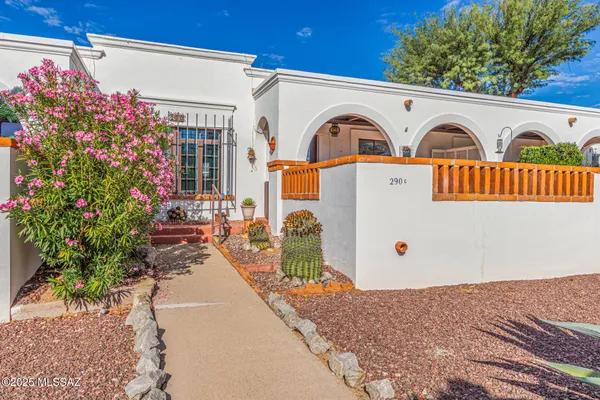 Property Slideshow image 2 of 24 | 290 s paseo aguila c, Green Valley, AZ, 85614