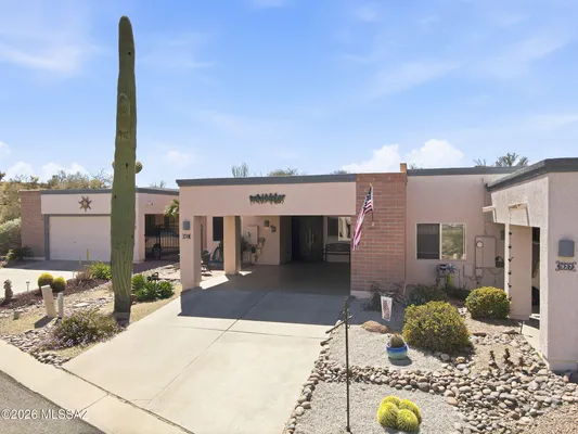Property Slideshow image 2 of 47 | 921 w via, Green Valley, AZ, 85622