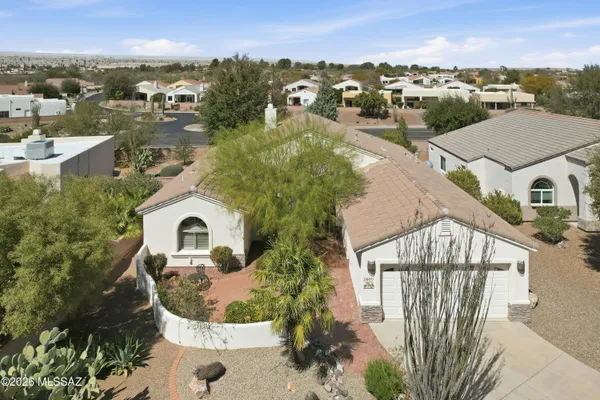 Property Slideshow image 2 of 34 | 2860 s greenside pl, Green Valley, AZ, 85614