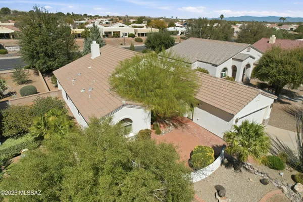 Property Slideshow image 3 of 34 | 2860 s greenside pl, Green Valley, AZ, 85614