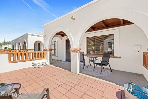 Property Slideshow image 3 of 18 | 291 s paseo lobo, Green Valley, AZ, 85614