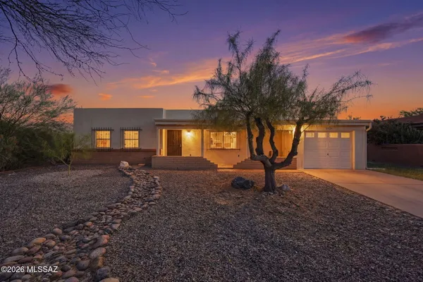 Property Slideshow image 2 of 35 | 1526 n paseo cerca, Green Valley, AZ, 85614