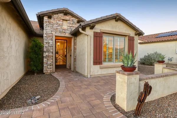Property Slideshow image 2 of 26 | 2397 e skywalker way, Green Valley, AZ, 85614