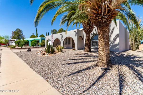 Property Slideshow image 3 of 30 | 17 e santa belia, Green Valley, AZ, 85614