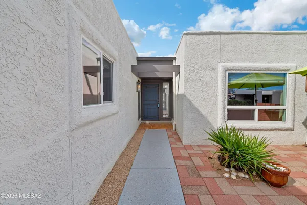 Property Slideshow image 2 of 31 | 732 w rio san pedro, Green Valley, AZ, 85614