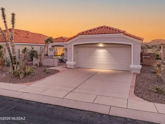 Property Slideshow image 2 of 29 | 14109 n forthcamp ct, Oro Valley, AZ, 85755