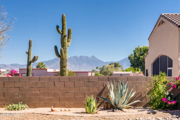 Property Slideshow image 2 of 50 | 1870 n santa cecilia, Green Valley, AZ, 85614