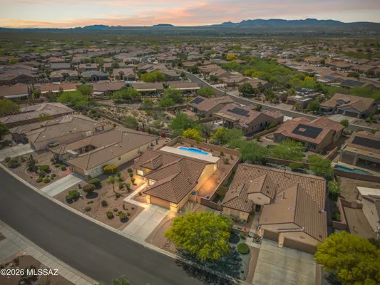 Property Slideshow image 2 of 39 | 555 n alexis loop, Green Valley, AZ, 85614