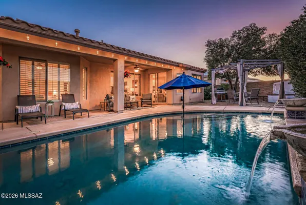 Property Slideshow image 2 of 50 | 2445 e sky creek dr, Green Valley, AZ, 85614