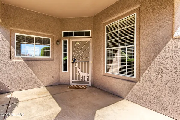 Property Slideshow image 3 of 39 | 5387 w claret cup pl, Marana, AZ, 85658