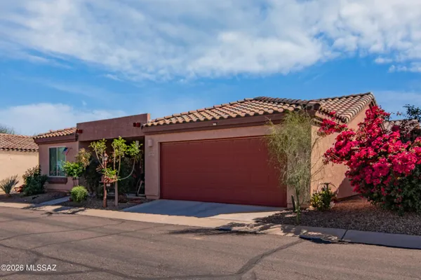 Property Slideshow image 2 of 38 | 1345 w vuelta del yunque, Sahuarita, AZ, 85629