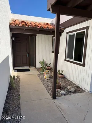 Property Slideshow image 2 of 16 | 382 n calle del chancero, Green Valley, AZ, 85614