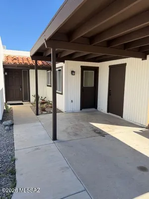 Property Slideshow image 3 of 16 | 382 n calle del chancero, Green Valley, AZ, 85614