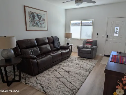 Property Slideshow image 3 of 14 | 840 w via, Green Valley, AZ, 85614