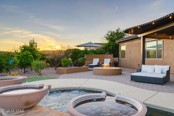 Property Slideshow image 2 of 29 | 1175 w calle artistica, Green Valley, AZ, 85614