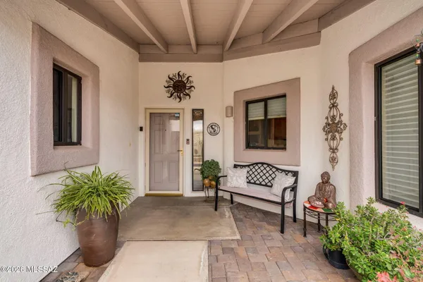 Property Slideshow image 3 of 45 | 668 w camino del bondadoso, Green Valley, AZ, 85614