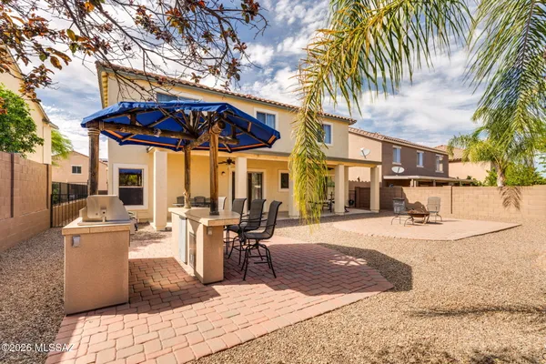 Property Slideshow image 2 of 46 | 705 w via, Sahuarita, AZ, 85629