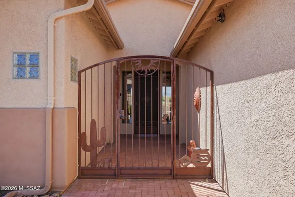 Property Slideshow image 3 of 46 | 2131 w calle guatamote, Green Valley, AZ, 85622