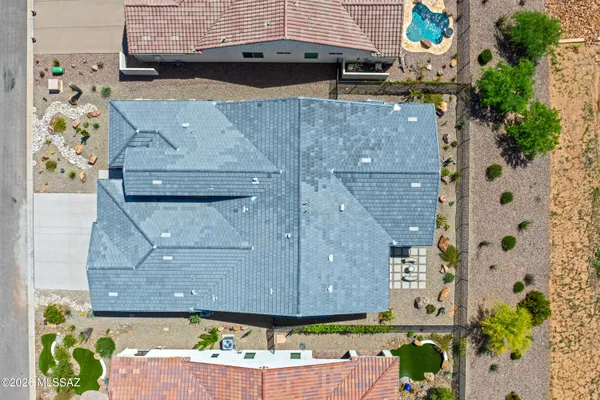 Property Slideshow image 3 of 42 | 61117 e flagstone ln, Oracle, AZ, 85623