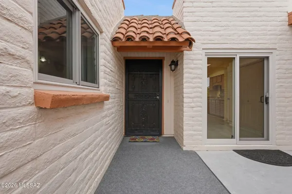 Property Slideshow image 3 of 33 | 1188 w calle alcazar, Green Valley, AZ, 85622