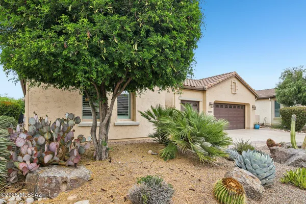 Property Slideshow image 3 of 50 | 60326 e arroyo grande dr, Oracle, AZ, 85623