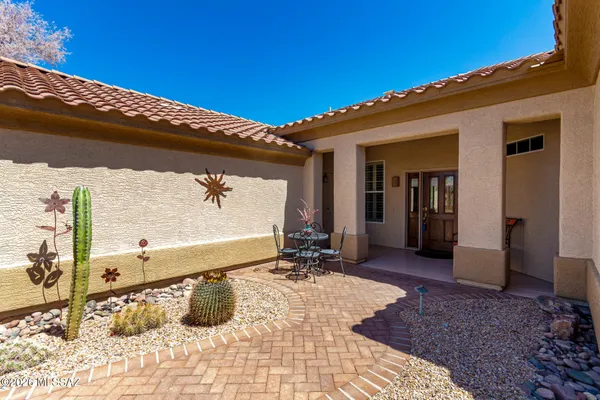 Property Slideshow image 2 of 50 | 5117 w desert eagle cir, Marana, AZ, 85658