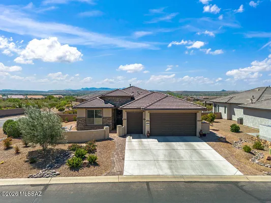 Property Slideshow image 3 of 49 | 1803 n bayshore dr, Green Valley, AZ, 85614