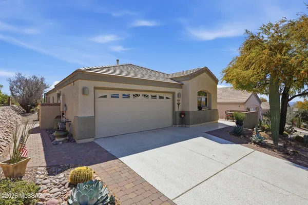 Property Slideshow image 3 of 26 | 5370 w arid canyon dr, Marana, AZ, 85658