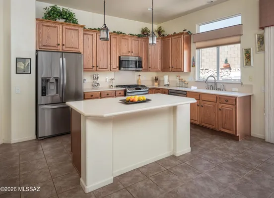 Property Slideshow image 2 of 28 | 13786 n heritage canyon dr, Marana, AZ, 85658