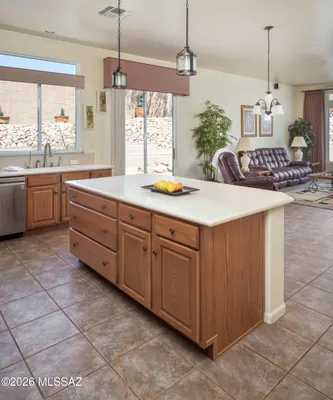 Property Slideshow image 3 of 28 | 13786 n heritage canyon dr, Marana, AZ, 85658