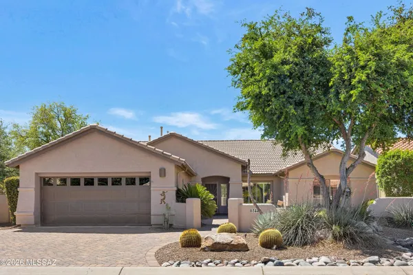 Property Slideshow image 3 of 50 | 63443 e harmony dr, Tucson, AZ, 85739