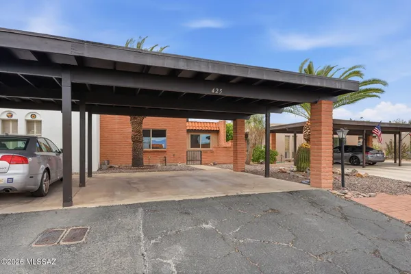 Property Slideshow image 2 of 39 | 425 n calle del diablo, Green Valley, AZ, 85614