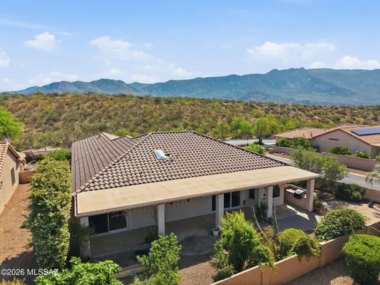 Property Slideshow image 2 of 38 | 38174 s desert highland dr, Tucson, AZ, 85739