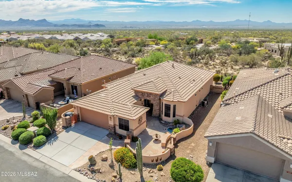 Property Slideshow image 2 of 47 | 13573 n buckhorn cholla dr, Marana, AZ, 85658