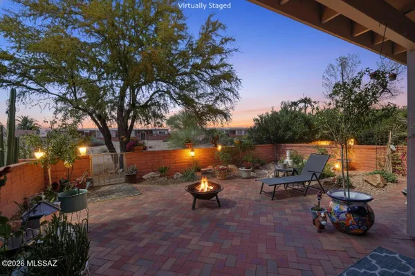 Property Slideshow image 3 of 28 | 355 n calle del chancero, Green Valley, AZ, 85614