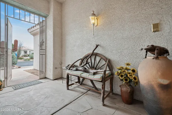 Property Slideshow image 3 of 42 | 271 w continental vista pl, Green Valley, AZ, 85614