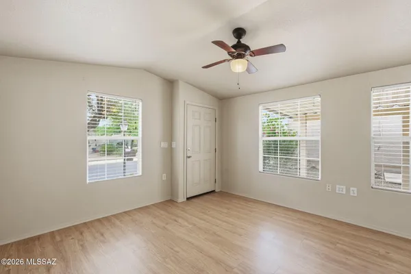 Property Slideshow image 3 of 21 | 15922 s avenida canica, Sahuarita, AZ, 85629