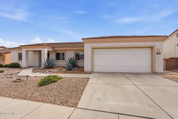Property Slideshow image 3 of 44 | 1750 w circulo de la pinata, Green Valley, AZ, 85622