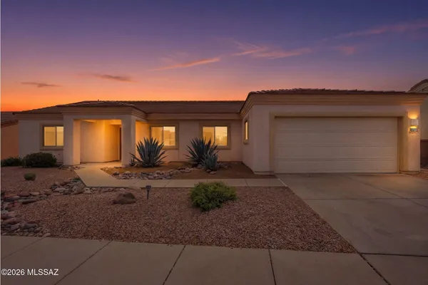 Property Slideshow image 2 of 44 | 1750 w circulo de la pinata, Green Valley, AZ, 85622