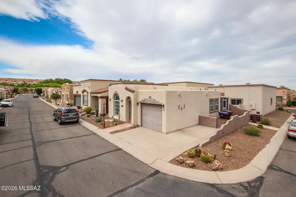 Property Slideshow image 3 of 39 | 1126 w caminito mio, Sahuarita, AZ, 85629