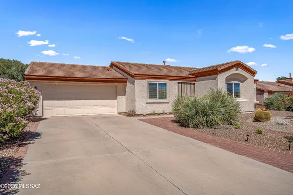 Property Slideshow image 2 of 30 | 1858 w placita de agosto, Green Valley, AZ, 85622
