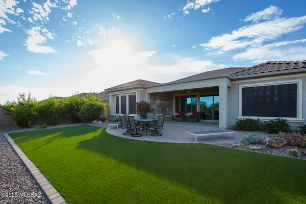 Property Slideshow image 2 of 47 | 6891 w cliff spring trl, Marana, AZ, 85658