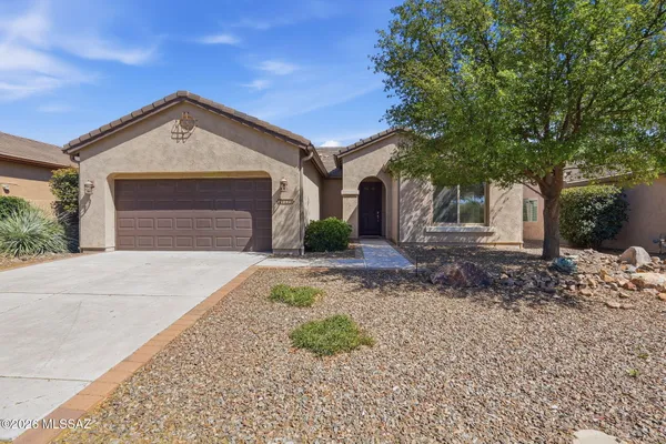 Property Slideshow image 3 of 46 | 31271 s hildogo dr, Oracle, AZ, 85623