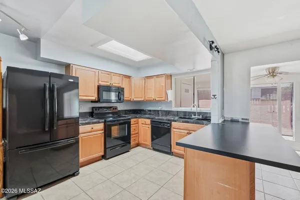 Property Slideshow image 3 of 32 | 65 n los olmos, Green Valley, AZ, 85614