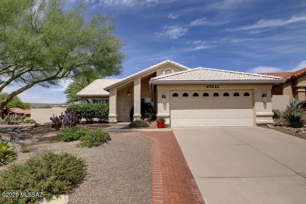 Property Slideshow image 3 of 41 | 65622 e rocky trail dr, Saddlebrooke, AZ, 85739