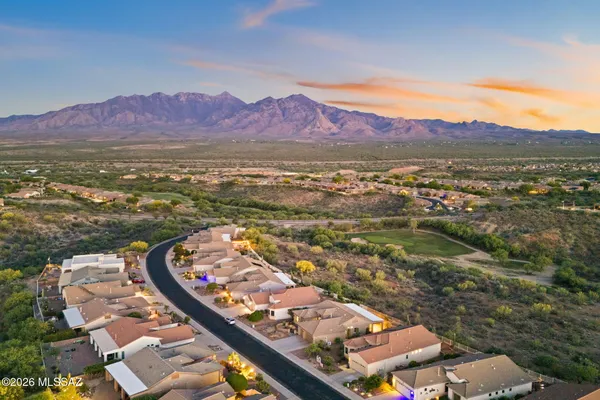 Property Slideshow image 3 of 50 | 2209 w calle cacillo, Green Valley, AZ, 85622