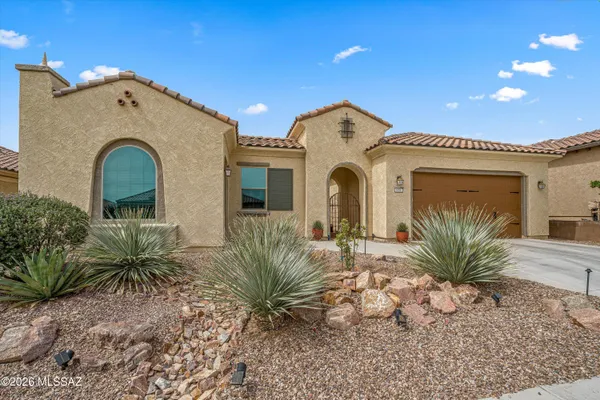 Property Slideshow image 2 of 47 | 6990 w cliff spring trl, Marana, AZ, 85658