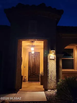 Property Slideshow image 3 of 43 | 7100 w cliff spring trl, Marana, AZ, 85658