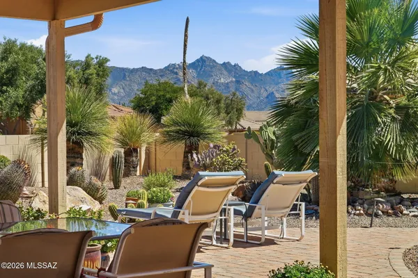 Property Slideshow image 2 of 39 | 62583 e burgess st, Saddlebrooke, AZ, 85739